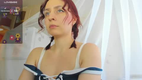 Snapshot of iris_crispy chatting on 03.04.25 Iris online show from 03.04.25