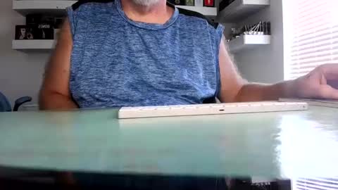 Snapshot of irishdudeloveoib chatting on 09.24.25 Irishdudelove online show from 09.24.25