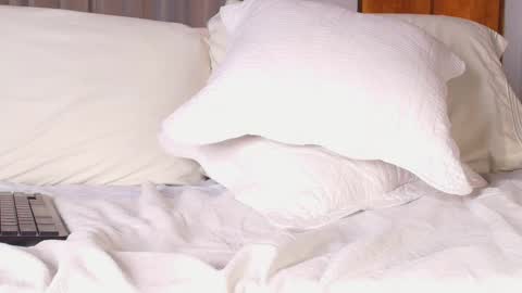 Isa online show from 10.21.25