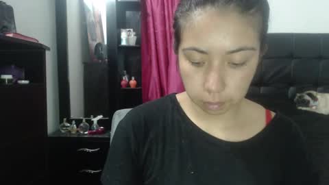 Snapshot of isa_mey chatting on 12.30.24 Isa online show from 12.30.24