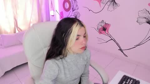 isabela_fiorelli online show from 10.05.25