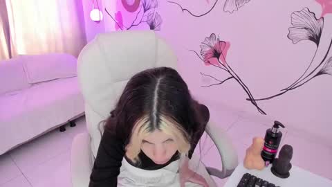 isabela_fiorelli online show from 10.09.25