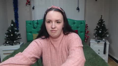 Snapshot of isabelblackberry chatting on 01.11.25 IsabelBlackberry online show from 01.11.25