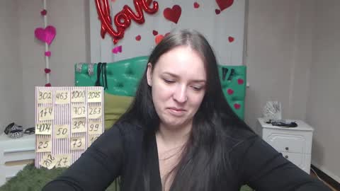 Snapshot of isabelblackberry chatting on 10.03.25 IsabelBlackberry online show from 10.03.25