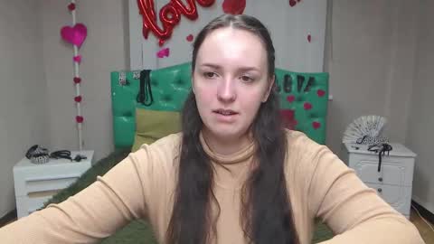 Snapshot of isabelblackberry chatting on 10.16.25 IsabelBlackberry online show from 10.16.25