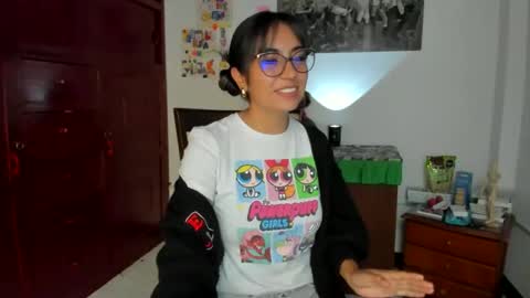 Snapshot of isabella22_1 chatting on 01.03.25 Isabella22 1 online show from 01.03.25