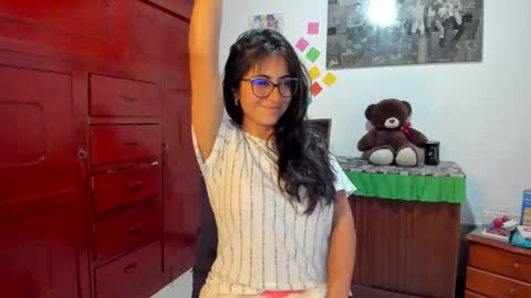 Snapshot of isabella22_1 chatting on 01.09.25 Isabella22 1 online show from 01.09.25