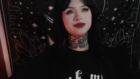 Snapshot of isabella__dark chatting on 01.23.25 online show from 01.23.25
