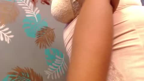 ISABELLA online show from 11.01.25