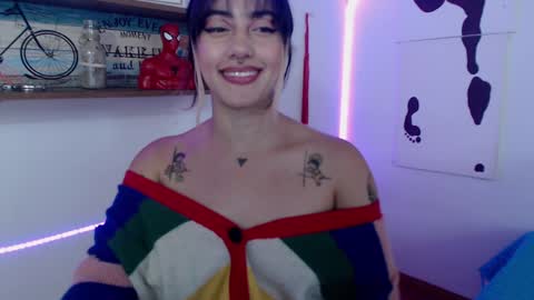 Snapshot of isabellakoff chatting on 01.09.25 Tati - online show from 01.09.25