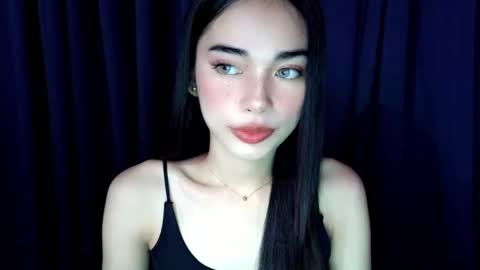 Isabelle online show from 12.04.25