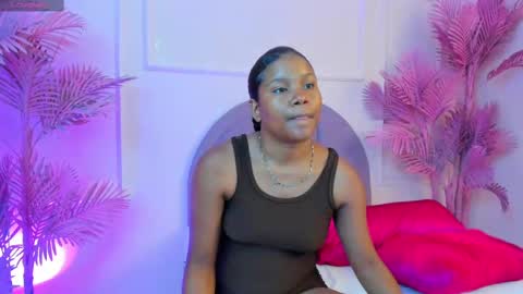 Snapshot of isabellsmmith chatting on 09.15.25 Isabellsmmith online show from 09.15.25