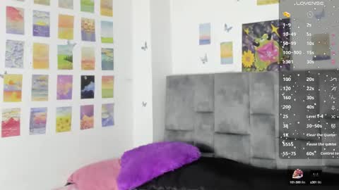 Snapshot of isangel_ chatting on 02.16.25 Isabela online show from 02.16.25