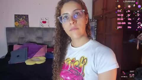 Snapshot of isangel_ chatting on 09.13.25 Isabela online show from 09.13.25
