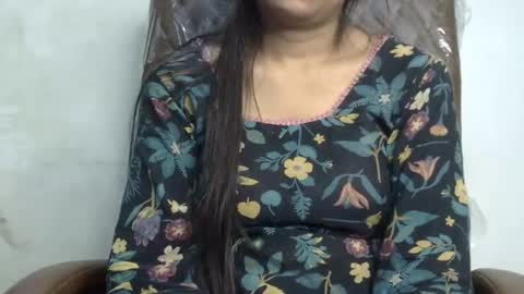 Snapshot of ishika_ishu chatting on 10.17.25 ishika_ishu online show from 10.17.25