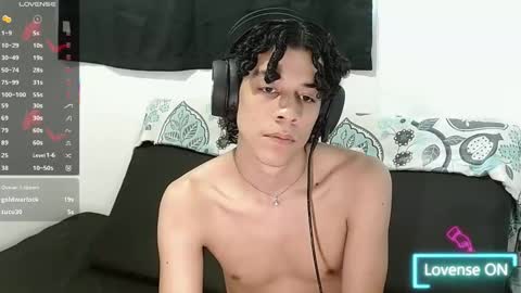 Snapshot of isidroglasc chatting on 09.16.25 Isidro online show from 09.16.25