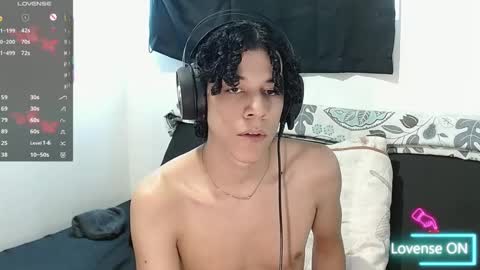 Snapshot of isidroglasc chatting on 09.19.25 Isidro online show from 09.19.25