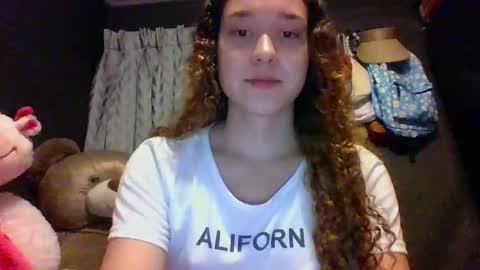 Snapshot of issa30213 chatting on 11.07.25 Issa online show from 11.07.25