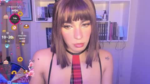 Snapshot of issa_latin chatting on 10.02.25 INSTAGRAM issabella18   TWITTER issa latin online show from 10.02.25