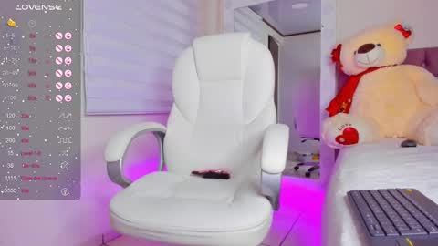 Isa  online show from 03.12.25