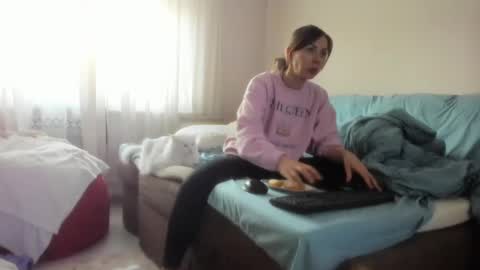 Issabelle online show from 02.24.25