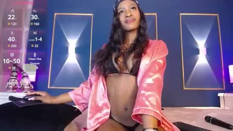 Isabelle online show from 12.16.24