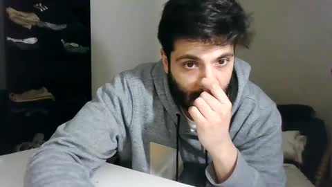 Snapshot of italianboybcn chatting on 01.11.25 italianboybcn online show from 01.11.25