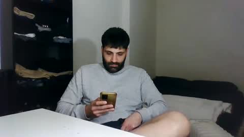 Snapshot of italianboybcn chatting on 01.19.25 italianboybcn online show from 01.19.25