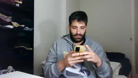 Snapshot of italianboybcn chatting on 02.23.25 italianboybcn online show from 02.23.25