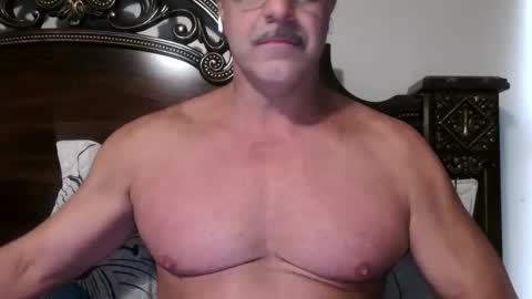 Snapshot of italianstud43 chatting on 09.23.25 Hot Italian online show from 09.23.25