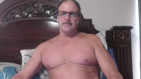 Snapshot of italianstud43 chatting on 10.09.25 Hot Italian online show from 10.09.25