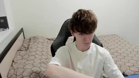 Snapshot of ithan_red chatting on 12.22.24 Ethan online show from 12.22.24