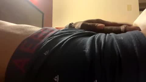 Snapshot of its2nasty28 chatting on 10.27.25 its2nasty28 online show from 10.27.25