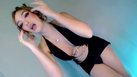 Pixie online show from 02.15.25