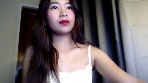 Snapshot of itscandygurl chatting on 12.02.24 Candy online show from 12.02.24