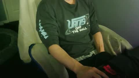 itsnotliam834 online show from 09.10.25