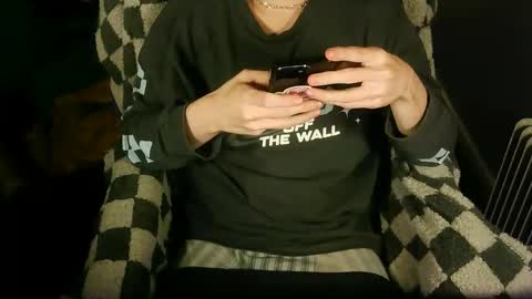 itsnotliam834 online show from 10.31.25