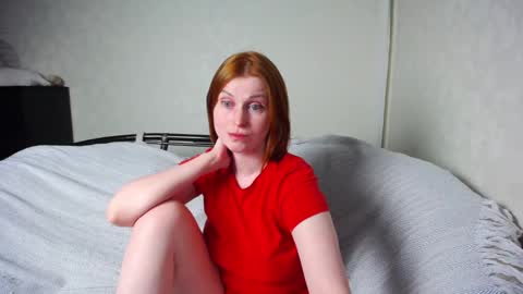 Snapshot of ivoryanne chatting on 02.13.25 Anne online show from 02.13.25