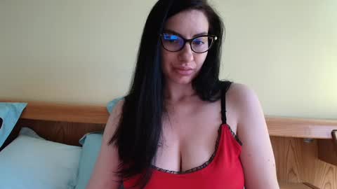 Ivory online show from 02.08.25