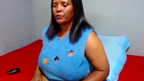 IVORYTITS48 online show from 01.28.25