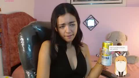 Snapshot of ivy_gail chatting on 03.01.25  IVY online show from 03.01.25