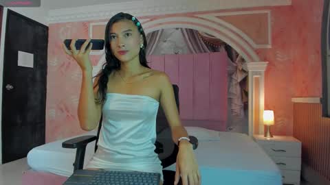 Snapshot of ivy_rae_xxx chatting on 10.25.25 Ivy Rae online show from 10.25.25