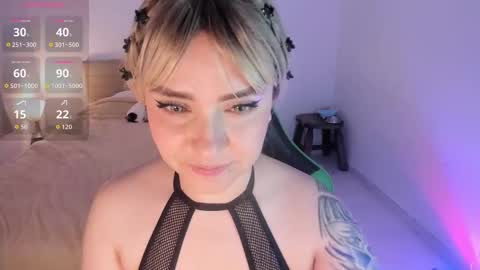 Snapshot of ivy_ragnar chatting on 10.26.25 Pamela online show from 10.26.25