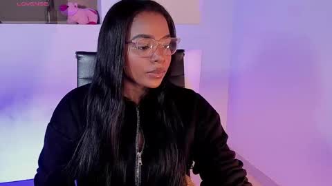 Snapshot of ivybliss8 chatting on 02.03.25 i v y b l i s s online show from 02.03.25