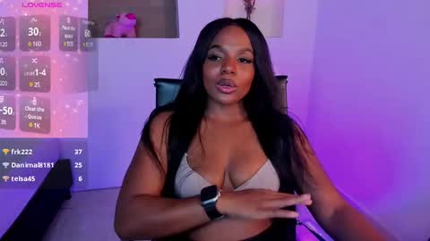 Snapshot of ivybliss8 chatting on 03.07.25 i v y b l i s s online show from 03.07.25