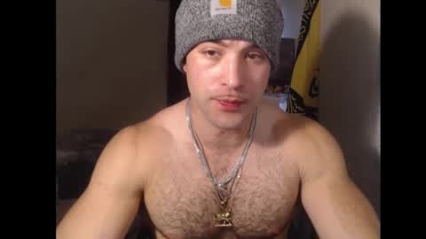 Snapshot of izak144 chatting on 01.25.25 izak144 online show from 01.25.25