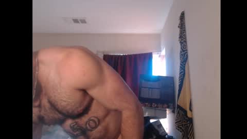 Snapshot of izak144 chatting on 02.08.25 izak144 online show from 02.08.25