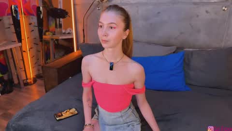 izi online show from 09.20.25