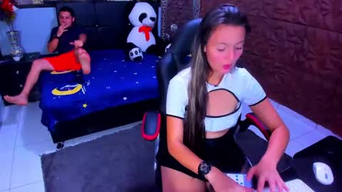 Snapshot of jack_and_rous chatting on 01.18.25 Jack And Rous online show from 01.18.25