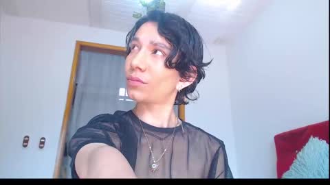 Snapshot of jack_s21 chatting on 10.18.25 Laick online show from 10.18.25